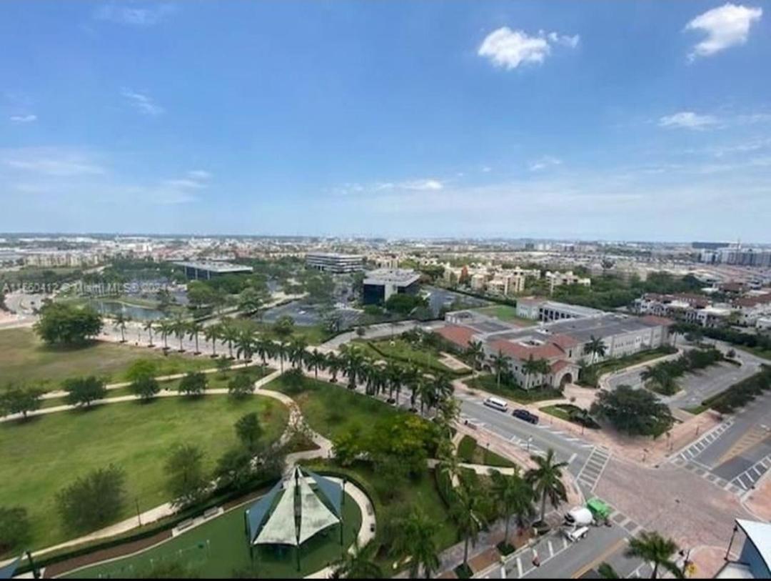 Appartement Style 1-bdrm Downtown Doral Miami